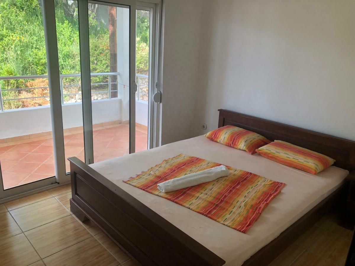 Casa Mila Apartments & Bungalows Ulcinj Eksteriør billede
